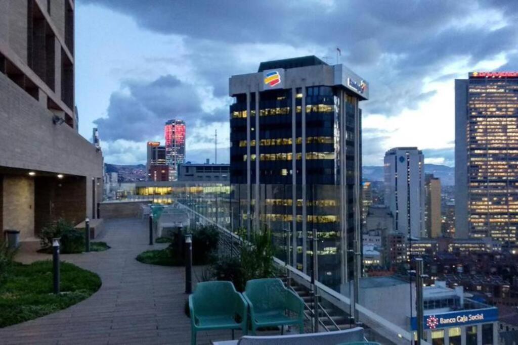 Apartamento Acogedor Loft En Centro Internacional De Bogotá Exterior foto