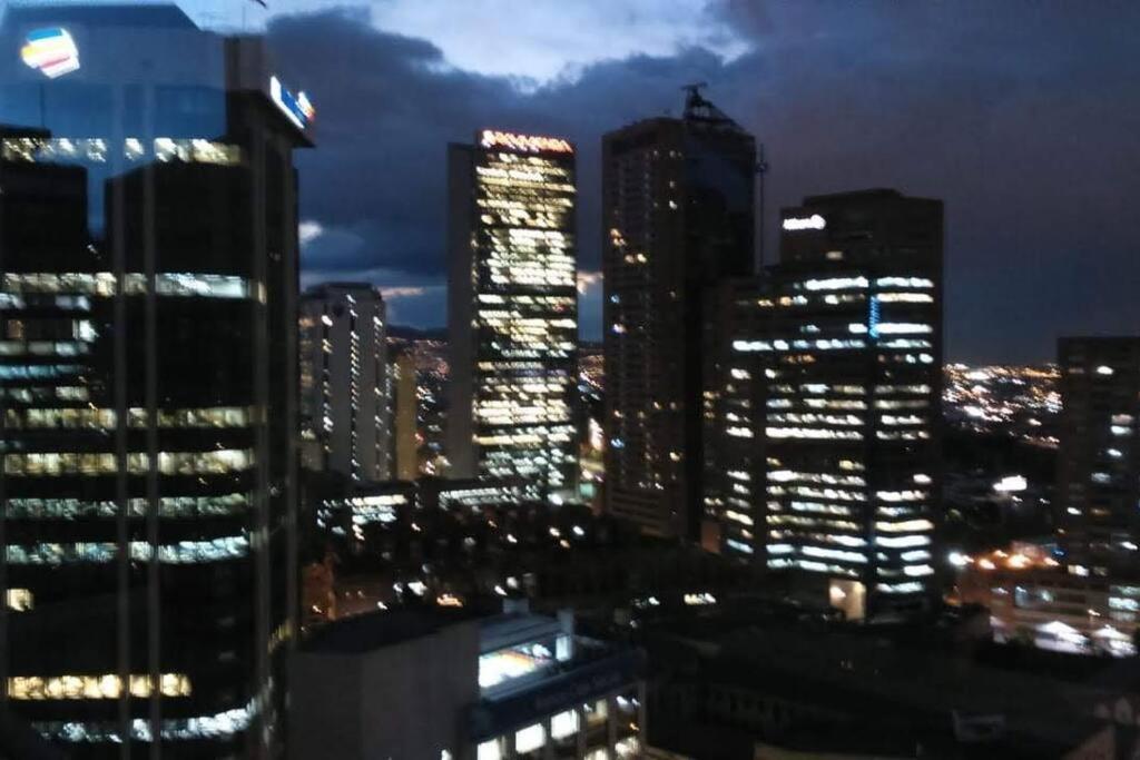 Apartamento Acogedor Loft En Centro Internacional De Bogotá Exterior foto